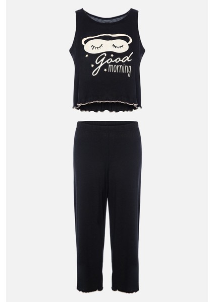 Kadın Yumuşak Dokulu Sıfır Kollu Kaprili Pijama Takımı