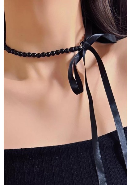 Siyah Inci Choker Tasma Kolye