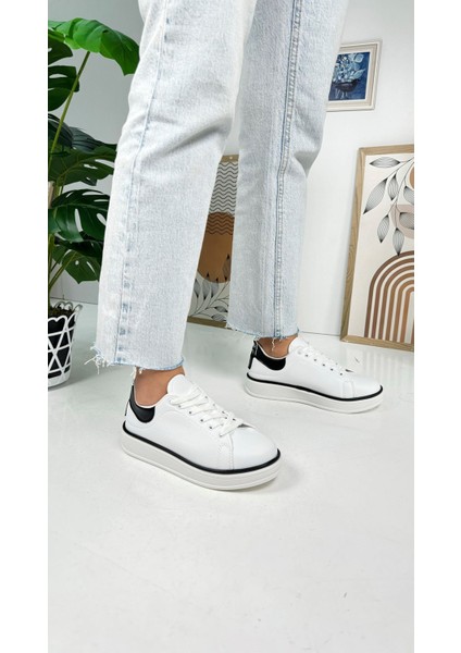Günlük Kadın Sneaker Spor Ayakkabı Bağcıklı Rahat Hafif Kalın Tabanlı 525G fiyatları