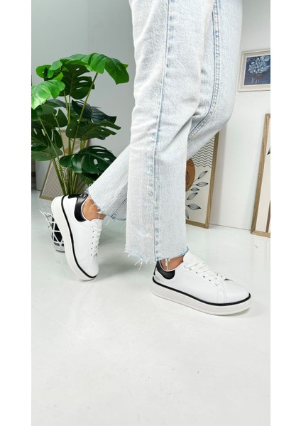Günlük Kadın Sneaker Spor Ayakkabı Bağcıklı Rahat Hafif Kalın Tabanlı 525G