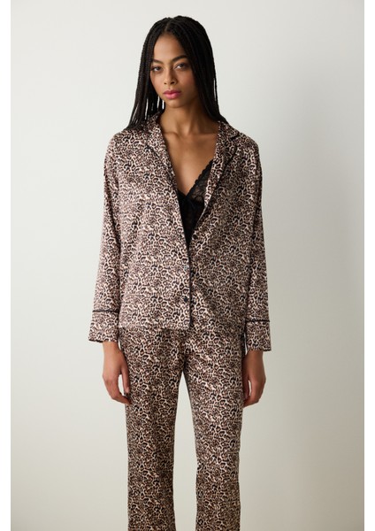 Leopard Saten Açık Bej Gömlek Pantolon Pijama Takımı