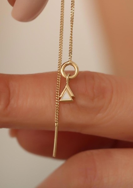 14 Ayar Altın Beyaz Üçgen Zincir Küpe fiyatları