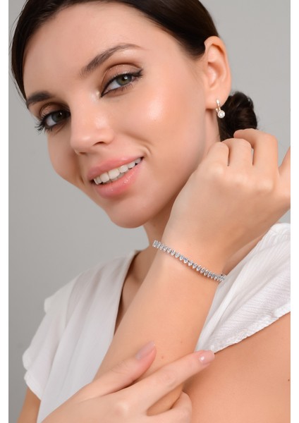 Modern Çelik Bileklik Zirconia Detaylı Özel Tasarım fiyatları