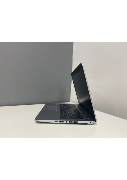 Notebook Elitebook 745 G4 Amd Pro A10-8730B R5 8gb 256GB M2 14" Hd (Bx Laptop) 2.el 3AY Garanti