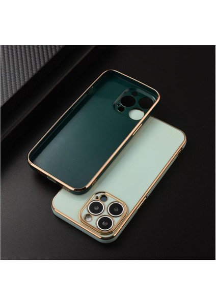 Apple iPhone 11 Pro Max Uyumlu Golden Silikon Kılıf Beyaz