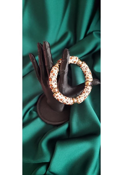 Kemik Model Bileklik fırsatları