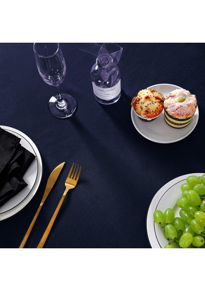 Sıvı Geçirmez Dertsiz Oval Masa Örtüsü Lacivert + 12 Peçete fırsatları
