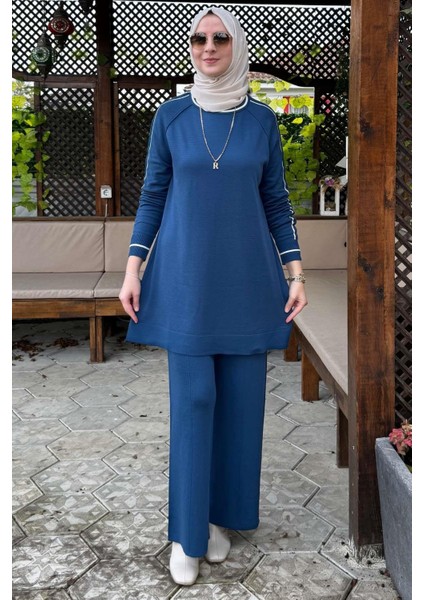 Yıldız Pantolonlu Triko Takım Indigo