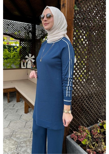 Yıldız Pantolonlu Triko Takım Indigo