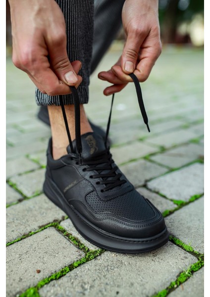 Günlük Ayakkabı 707 Siyah (Siyah Taban)