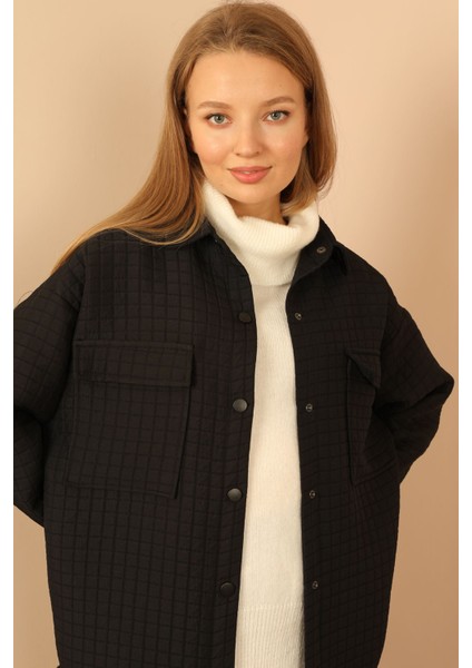 Jakar Kumaş Küçük Kare Desen Oversize Kadın Gömlek-Siyah modelleri