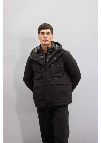Su İtici Slim Fit Mont Dar Kesim Kapüşonlu Fermuarlı Çıtçıt Kapamalı Cepli C7443AX24WN