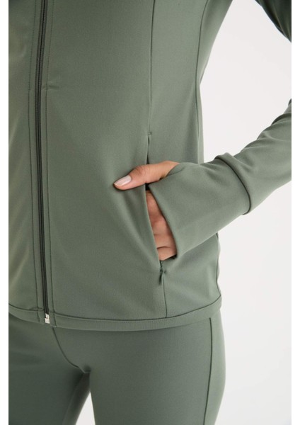 DeFactoFit Fitted Dik Yaka Çift Cepli Fermuarlı Spor Hırka B3985AX25SP