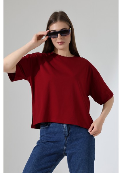 Pamuklu Bisiklet Yaka Basic Regular Size Yanları Yırtmaçlı Kadın T-Shirt 21929 Bordo