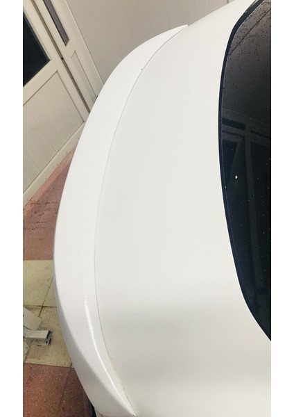 Fiberaksesuar Ford Focus 2011-2015 Beyaz Spoiler modelleri