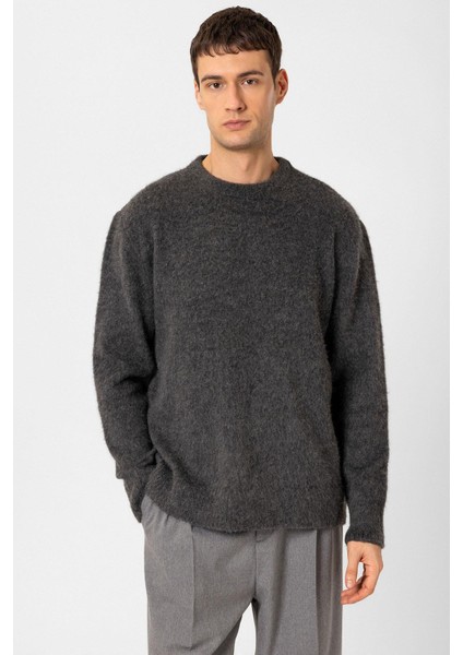 Antrasit Yün Görünümlü Erkek Kazak