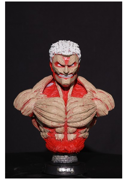 Armored Titan Büst