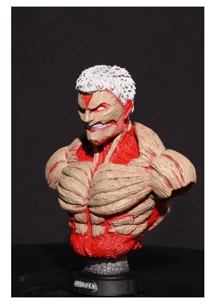 Armored Titan Büst