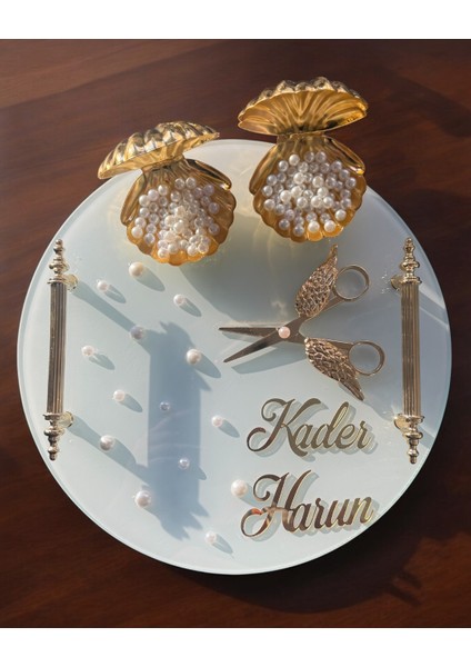 Beloved Gold Beyaz Incili Söz Tepsisi Nişan Tepsisi ve Damat Kahve Fincan Tepsisi fiyatları