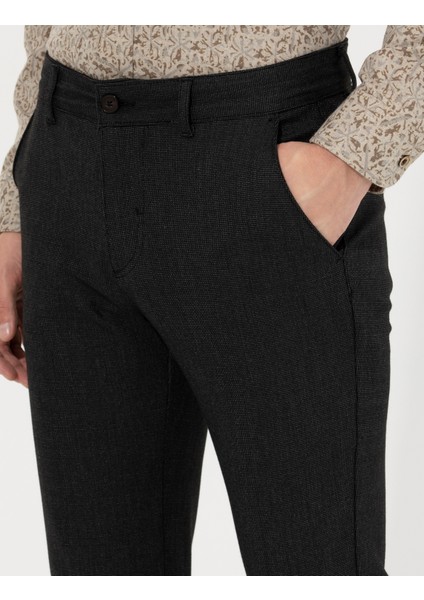 Erkek Siyah Slim Fit Kanvas Pantolon 50259761-VR046
