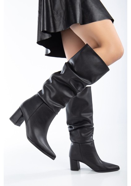 Lise-Britt Siyah Körüklü Topuklu Kadın Çizme fiyatları