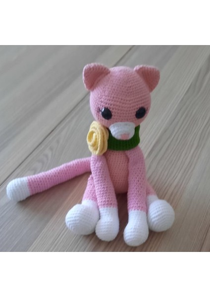 Amigurumi El Örgüsü Gül Detaylı Tasmalı, Sevimli Pembe Kedi