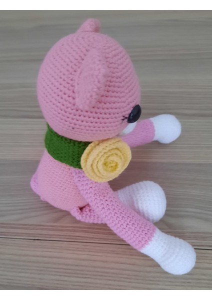 Amigurumi El Örgüsü Gül Detaylı Tasmalı, Sevimli Pembe Kedi