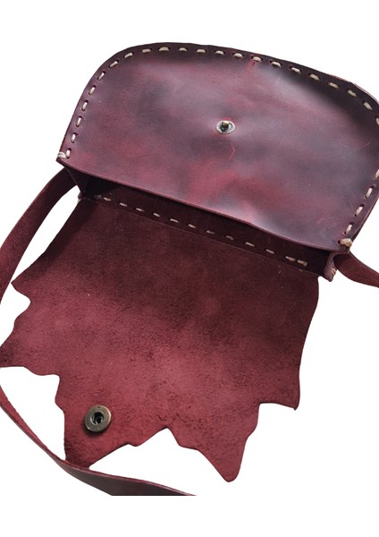 Themis Model El Yapımı Vintage El Dikişi Yaprak Desenli Bordo Renk Crazy Deri Omuz Çantası indirimleri