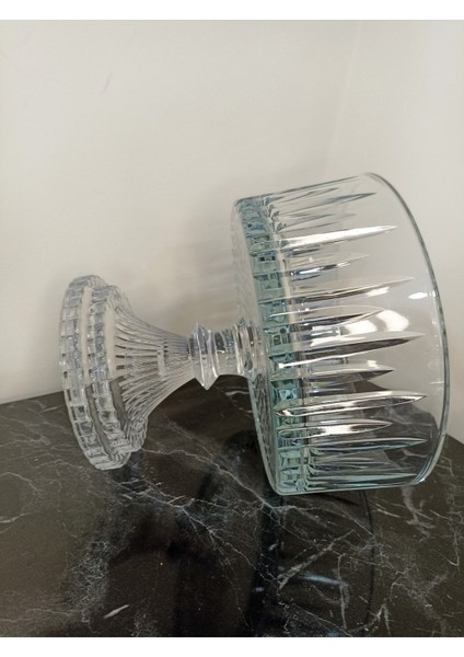 Kesme Kristal Ayaklı Kase 19*20 Cm modelleri