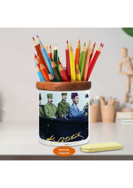 Mecliste Gazi Mustafa Kemal Atatürk Ahşap Seramik Kalemlik -R65 fiyatları