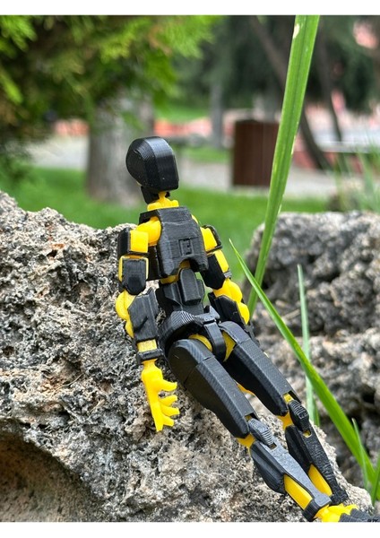 Titan 13 - Lucky 13 Oynar Eklemli Robot Figür Oyuncak Siyah Sarı Dummy