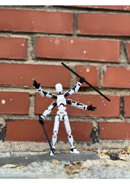 Dört Kollu Dummy Oynar Eklemli Robot Oyuncak 4 Adet Aksesuar Hediye!! - Titan 13 - Lucky 13