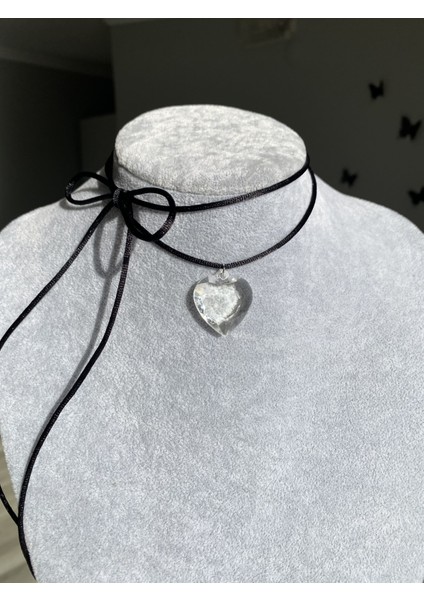 Siyah Ipli Şeffaf Kalp fiyatları