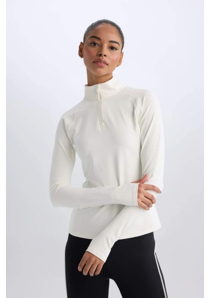 Fit Standart Fit Dik Yaka Fermuarlı İçi Yumuşak Tüylü Sporcu Uzun Kollu Tişört