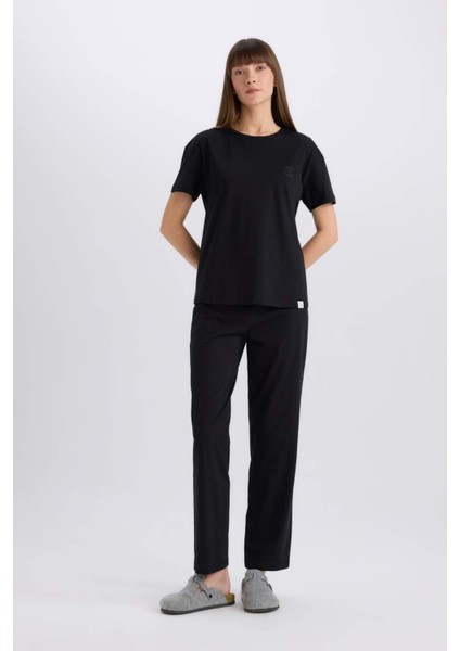 Fall in Love Pijama Takımı Regular Fit Bisiklet Yaka Kısa Kollu Üst Beli Lastikli Uzun Alt E5820AX25SP