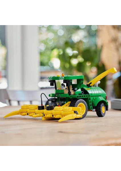 LEGO Technic John Deere 9700 Forage Harvester 42168 fiyatları