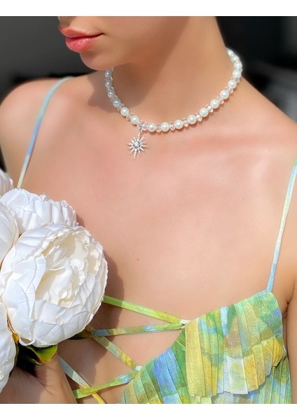 Incili Parlak Taşlı Güneş Choker Kolye fiyatları
