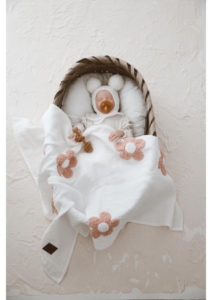 Teddy- Dört Kat Müslin Pudra Papatya Battaniye