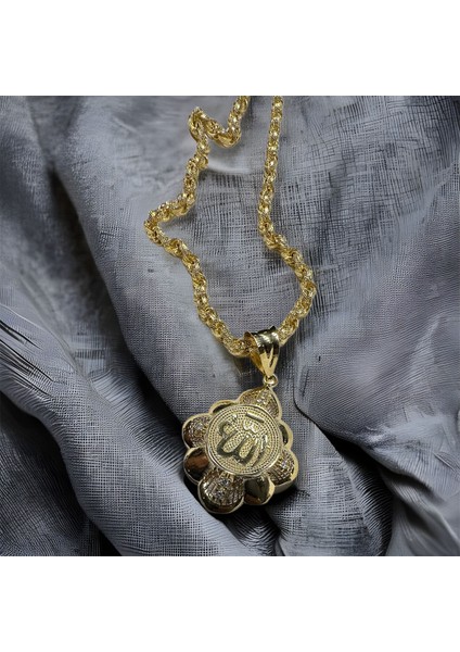Allah Yazılı İşlemeli 14 Ayar Altın Kolye Ucu