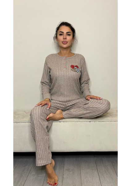 Lowe 3 Düğmeli Pijama Takımı