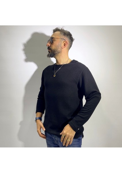 Mikro Desenli Pis Yaka Uzun Kollu Erkek Triko