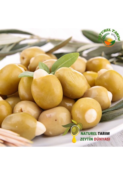 Badem Dolgulu Yeşil Zeytin