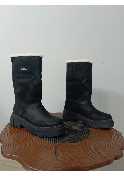 Siyahkadınbotu