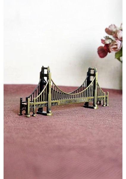 Golden Gate Köprüsü Metal Dekoratif Obje Biblo Eskitme Masa Üzeri Biblo