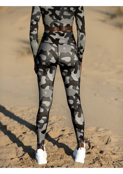 Gri Siyah Kamuflaj Desen Spor Tayt fırsatları