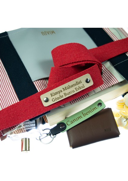 Kırmızı Renk, Isminize Özel Üretilen, Çanta Askısı, 180 cm Boyunda, Adınıza Özel k Askı fırsatları