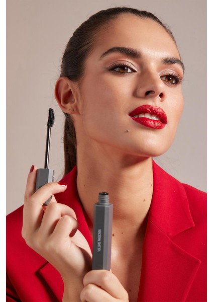 Ekstra Kalıcı, Nemlendirici, Besleyici, Lifting Etkili Hacim Veren Siyah Maskara - Volume Mascara