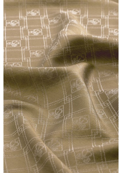 Koyu Taş Monogram Desen Jakarlı Ipek Şal modelleri