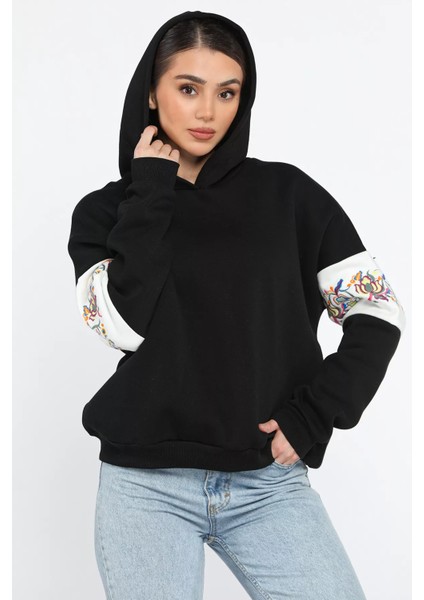 Kol Nakışlı Şardonlu Kadın Sweatshirt