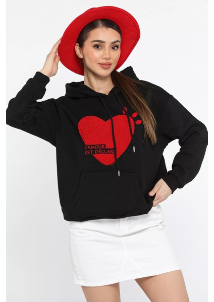 Kadın Peluş Kalp Nakışlı Şardonlu Sweatshirt